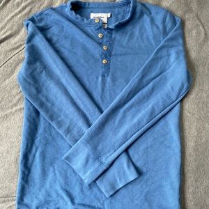 Men’s long sleeve shirt
